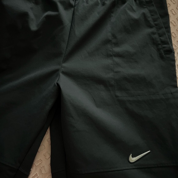 Nike Set - Picture 3 of 3